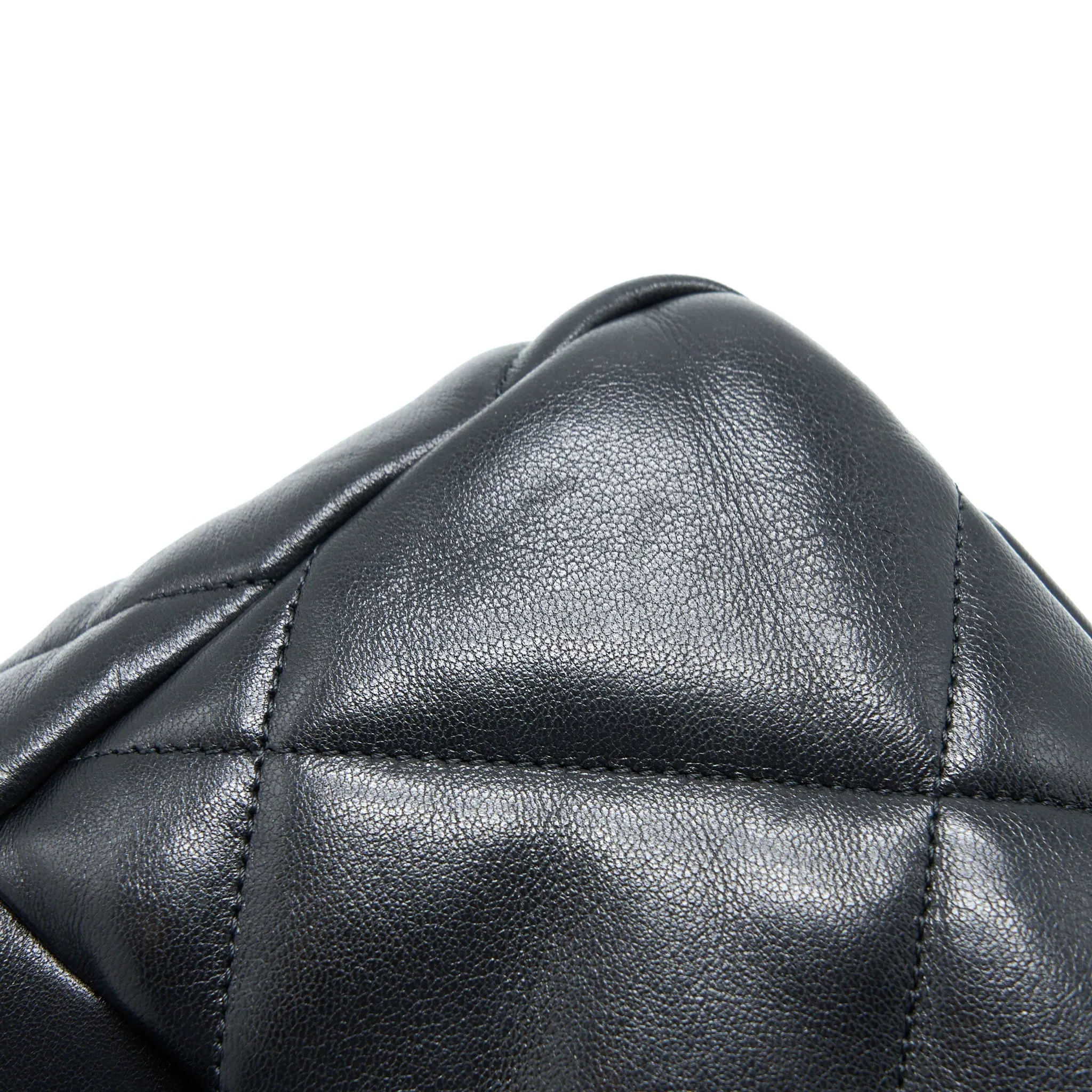 19 Hardware Black Safe transactions Small Bag Multicolour Excellent Lambskin Chanel