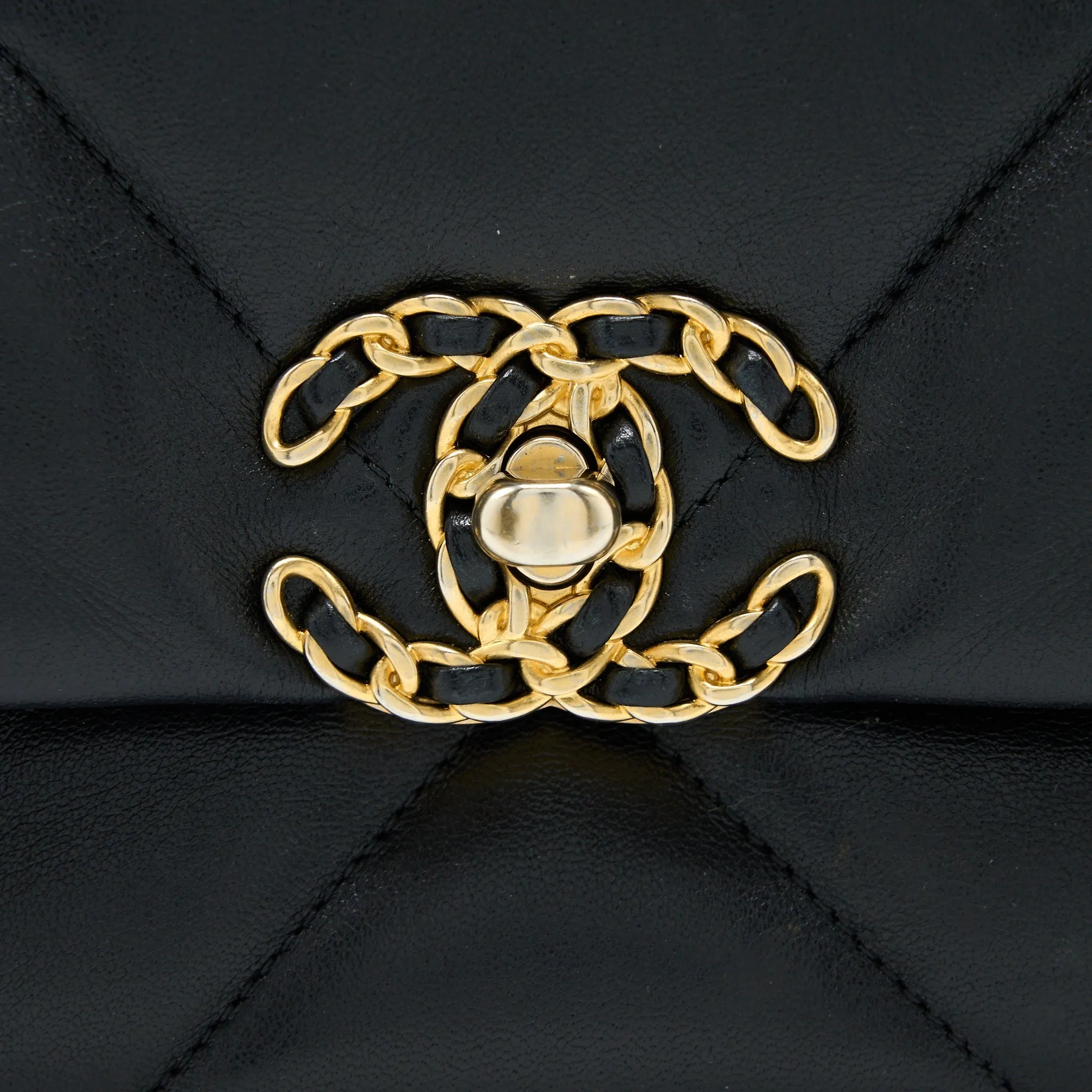 19 Hardware Black Safe transactions Small Bag Multicolour Excellent Lambskin Chanel