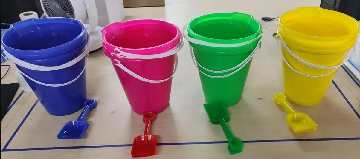 24 Pcs Beach Sand Buckets and Shovels Set Includes 12 Pcs 9 Inch Large Sand Bucket and 12 Pcs Shovels Beach Pails Toys for Kids for Summer Theme Party Favors Summer Game(Stylish Color)