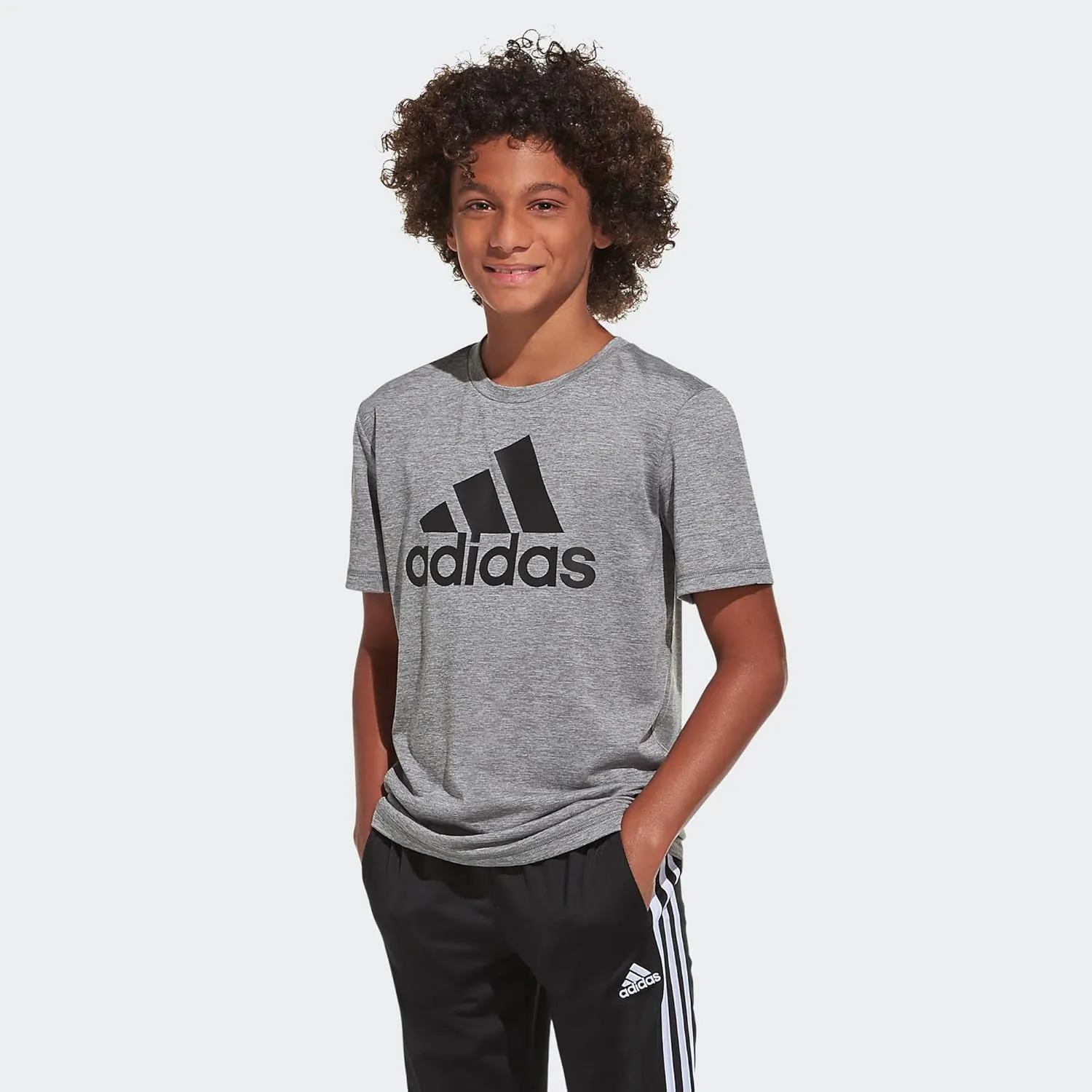 adidas Boys' Short Sleeve Aeroready Performance Logo Tee T-Shirt