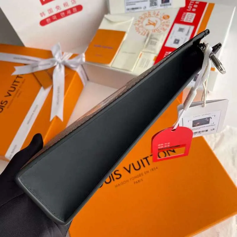 Bags Luxurious 611  Shockproof - LOV2 Worth the price Bags