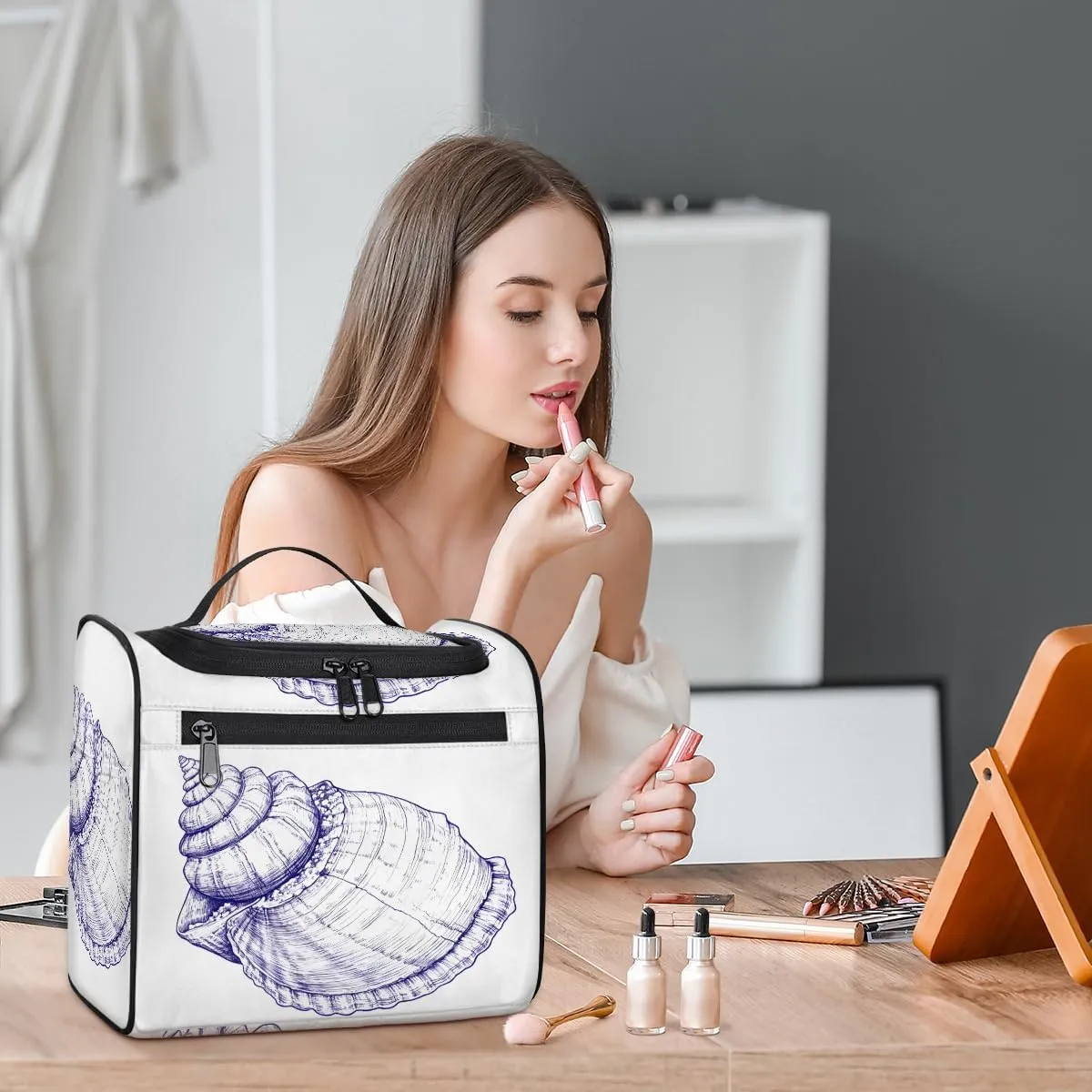 Beach Travel Toiletry Bag for Women Large Capacity Wide-open Makeup Organizer Cosmetic Travel Bags for Toiletries, Seashell Beach Theme