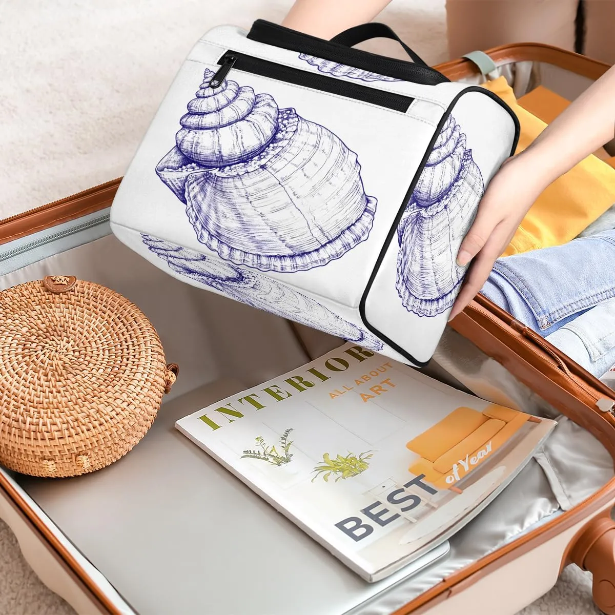 Beach Travel Toiletry Bag for Women Large Capacity Wide-open Makeup Organizer Cosmetic Travel Bags for Toiletries, Seashell Beach Theme