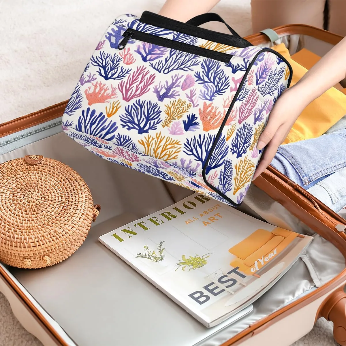 Coral Beach Travel Toiletry Bag for Women Large Capacity Wide-open Makeup Organizer Cosmetic Travel Bags for Toiletries, Ocean Coastal