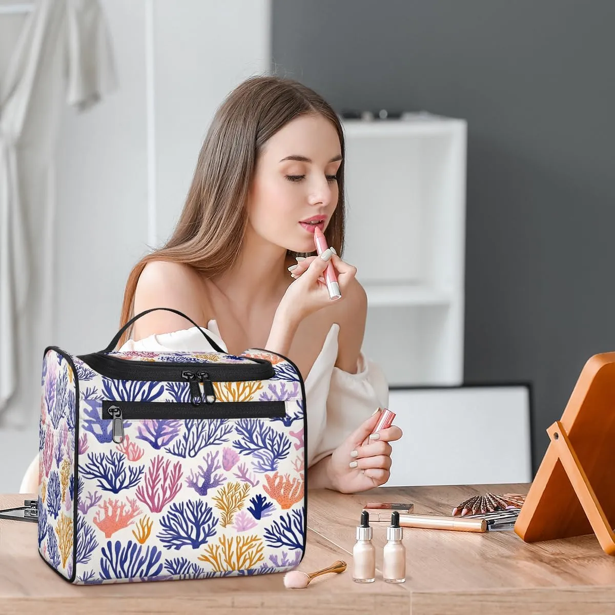 Coral Beach Travel Toiletry Bag for Women Large Capacity Wide-open Makeup Organizer Cosmetic Travel Bags for Toiletries, Ocean Coastal