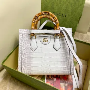 Data-driven GCI - Volume discount Bags 1098 Vogue Ela -