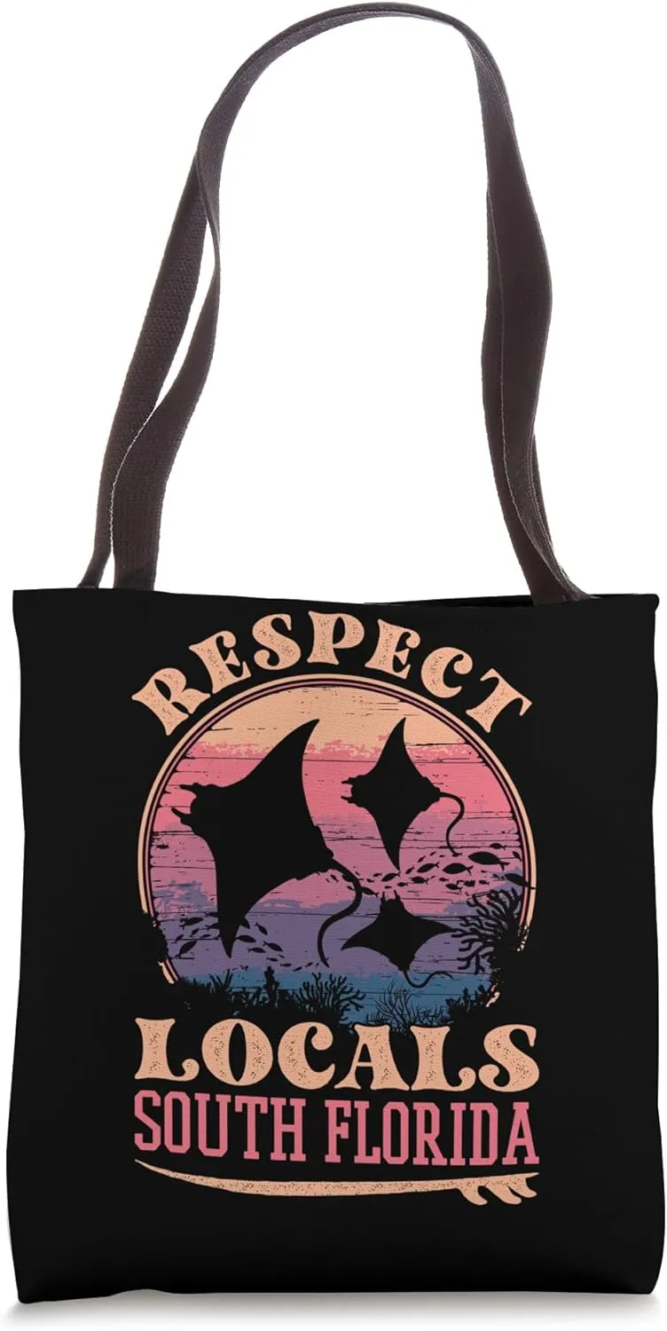Giant Oceanic Manta Ray, Respect De Locals, South Florida Tote Bag
