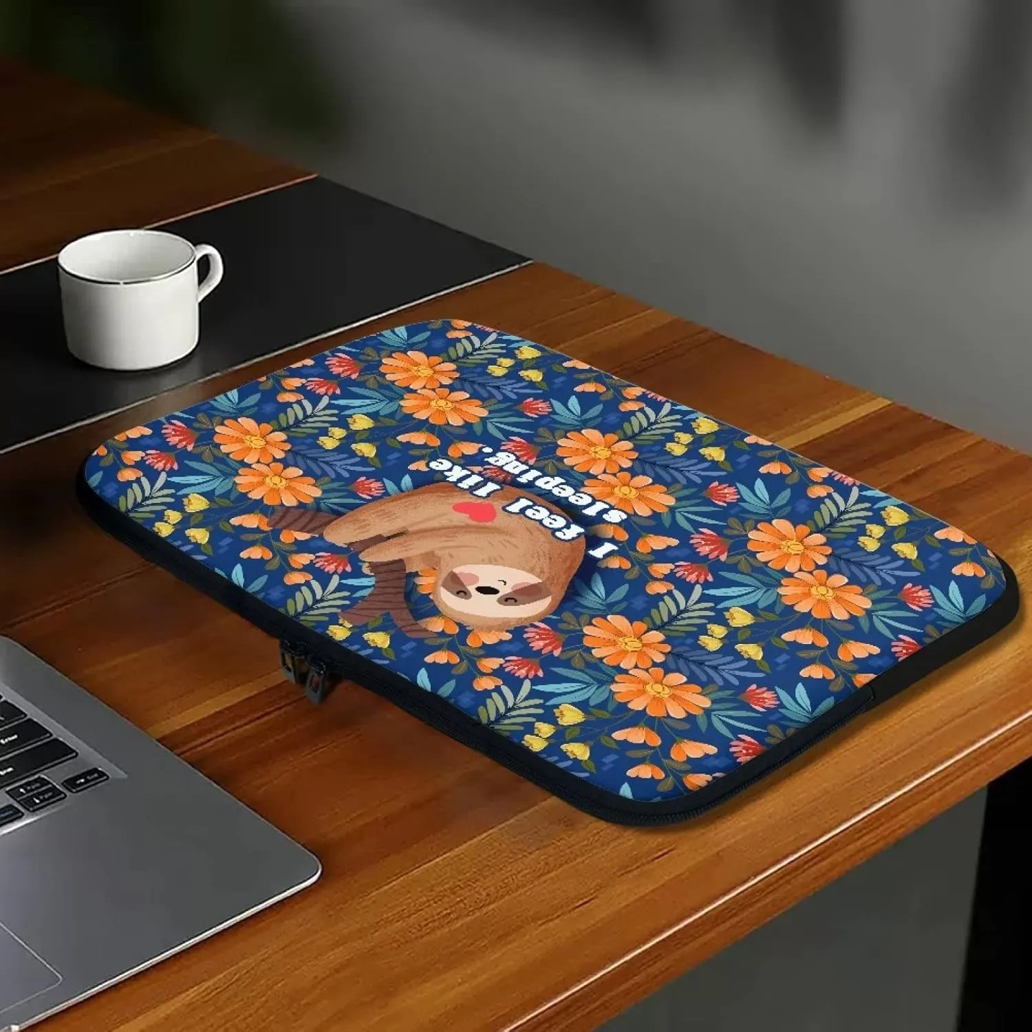 Gomyblomy Sloth & Flowers Portable Computer Bag, Waterproof and Shockproof Laptop Sleeve 10-17 Inch, Laptop Decoration for Women Girls