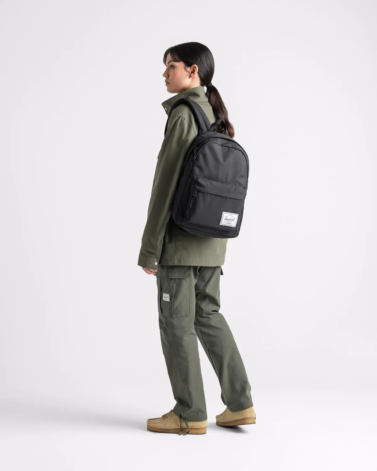 Herschel Supply Co. Classic Backpack, Brown (New), Standard-26L