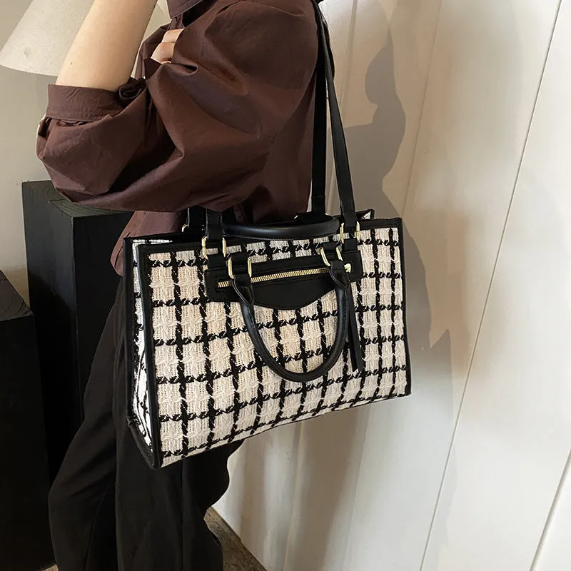 Houndstooth Tote Backpack – Chic & Roomy Fall Bag 👜🍂