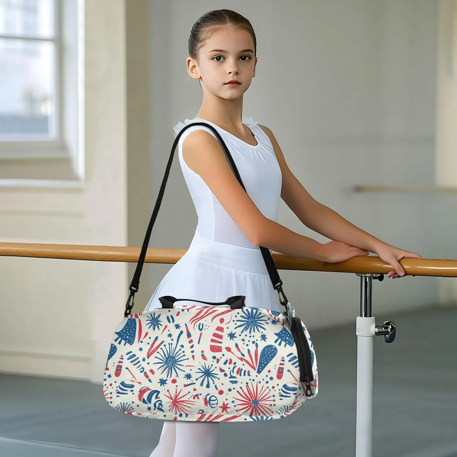 Indenpendence Day Small Gym Bag with Shoes Compartment Large Capacity Weekend Travel Bag for School Practice, Sports, Travel