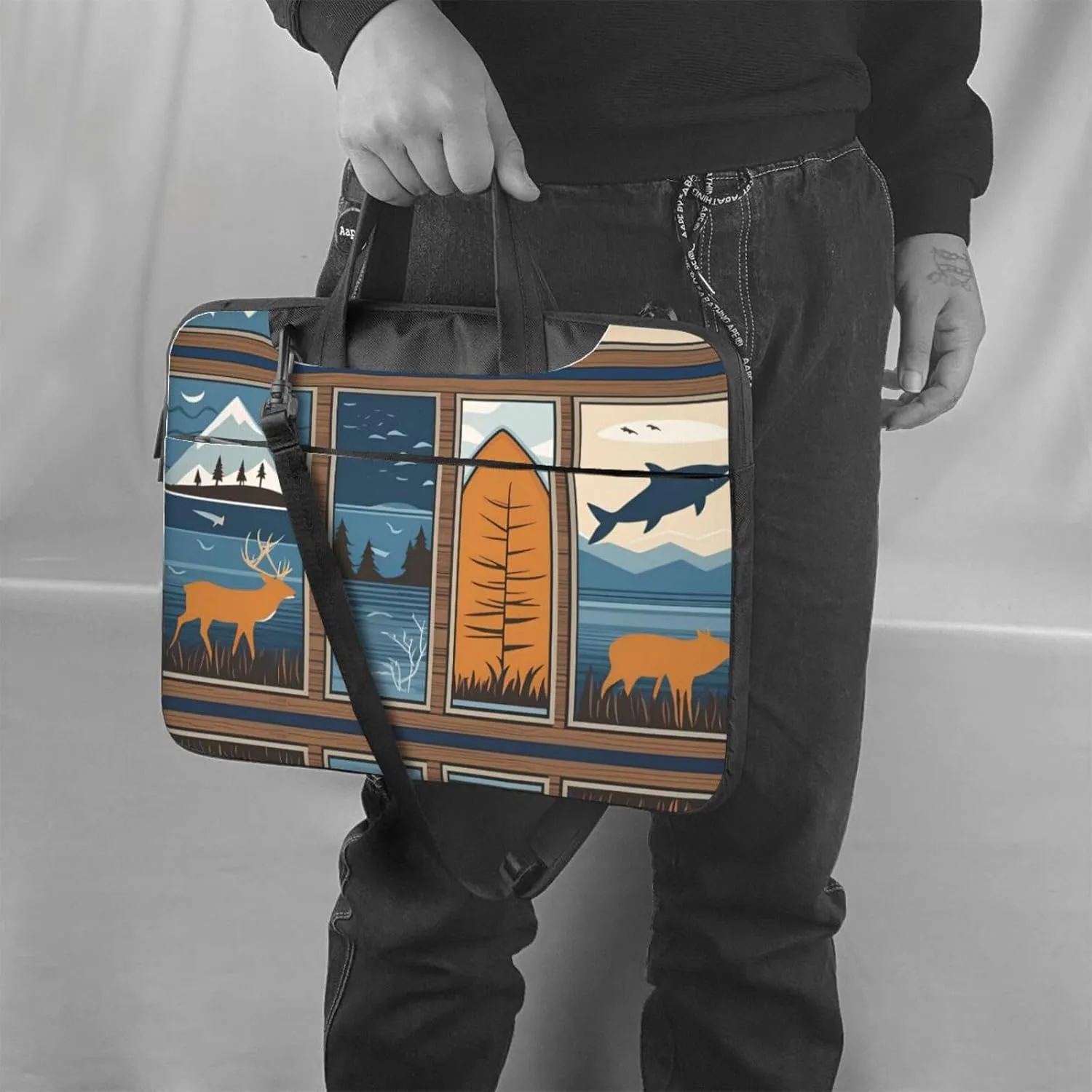 Lodge Bear Deer Fish picture Fashionable and ultra-thin shoulder laptop bag Shockproof soft lining