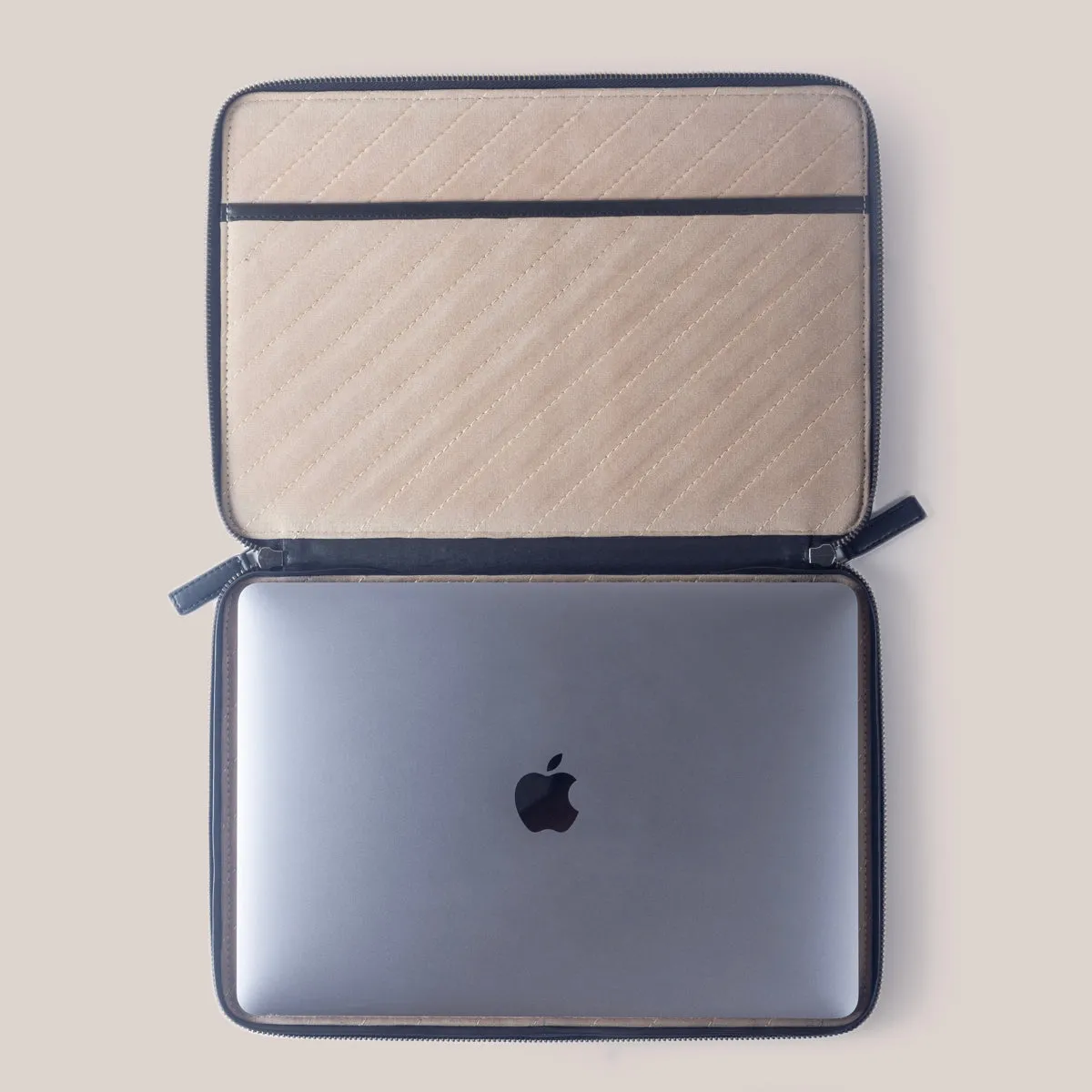 Microsoft Surface Laptop Studio Zippered Laptop Case - Felt and Tan Crunch