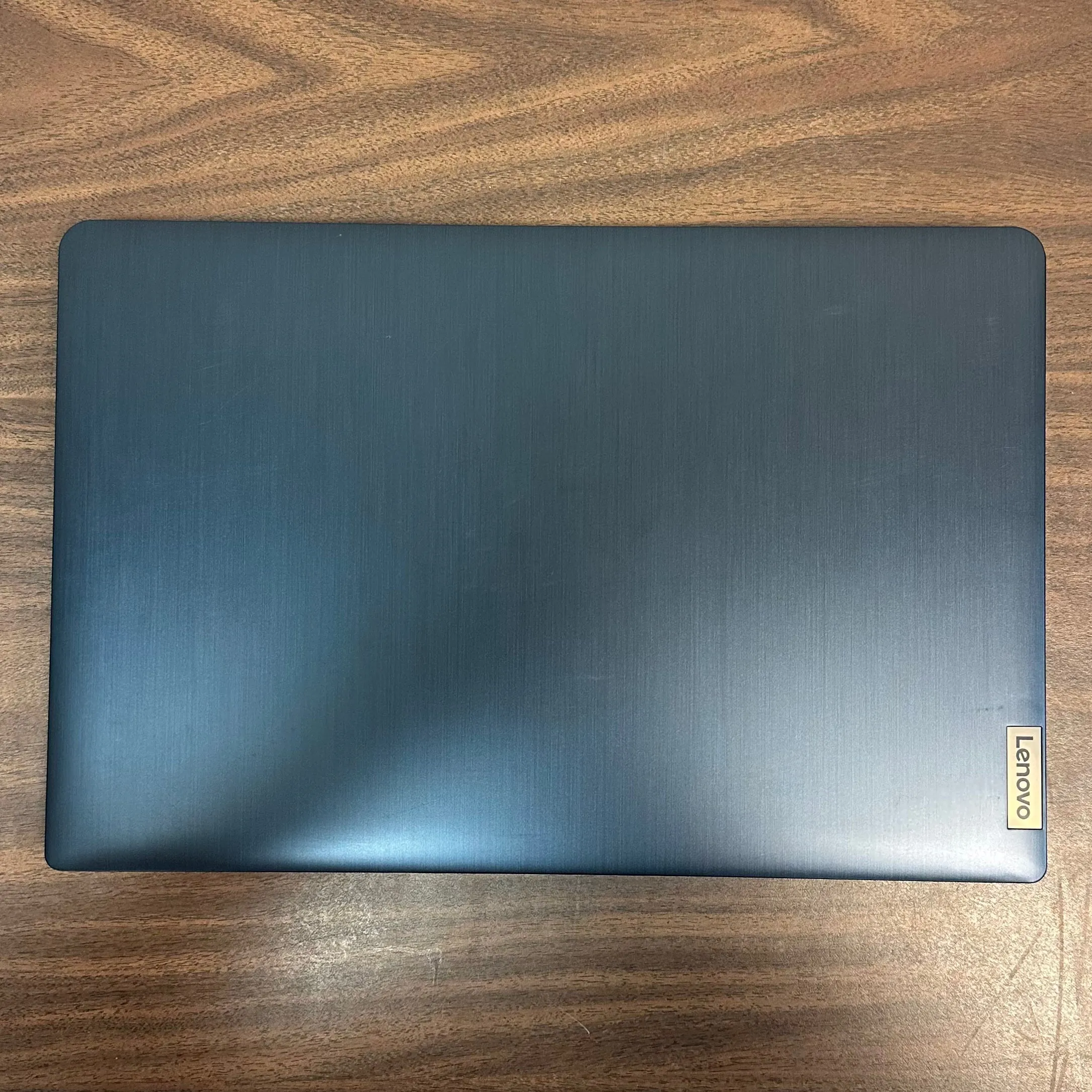 Premium at a great 15.7" Lenovo IdeaPad 3 Laptop 60Hz Shockproof - Re-Certified 1080P