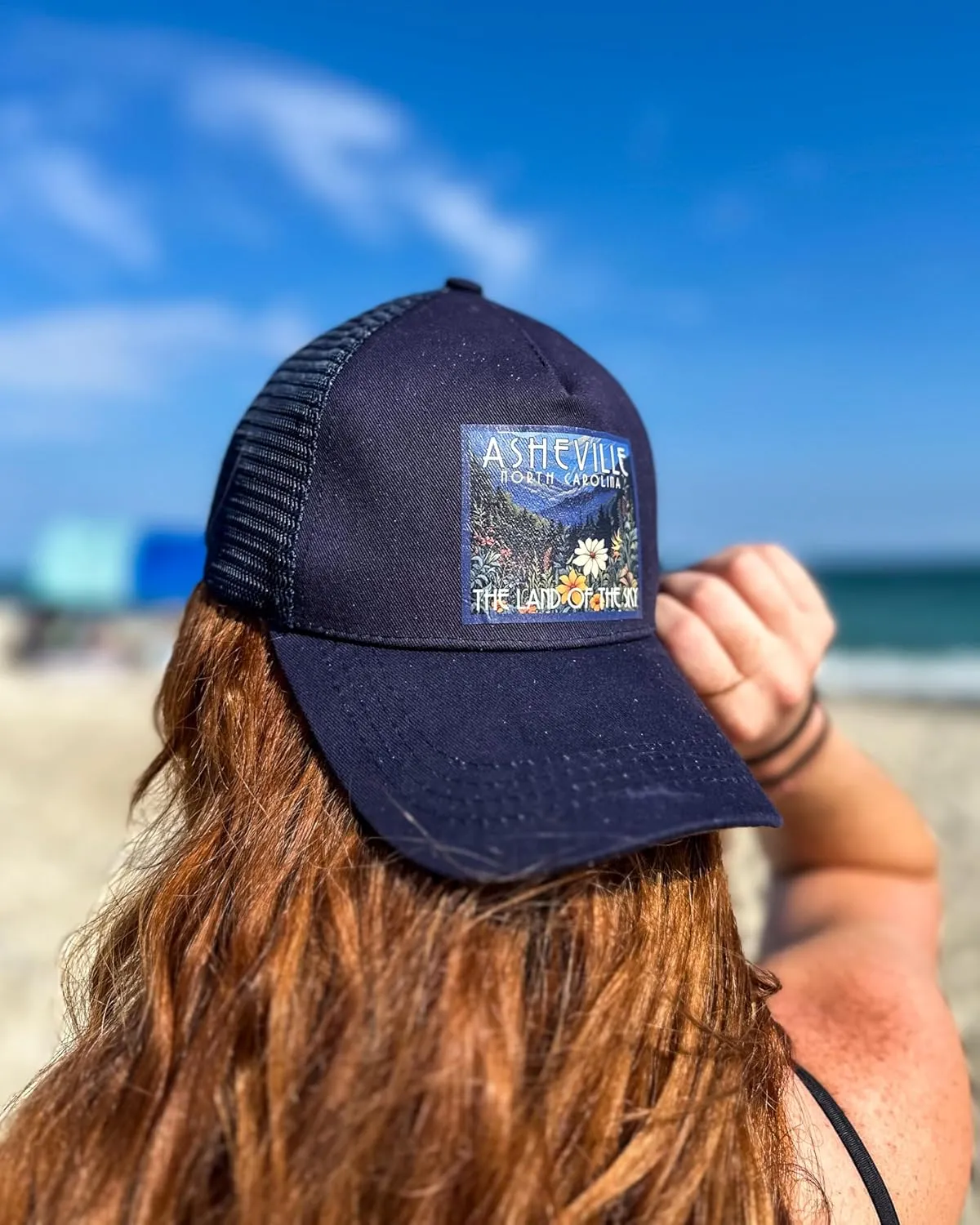 R and R Imports Navarre Beach Florida Pier Painting Design Navy Unisex Mesh Snapback Trucker Hat