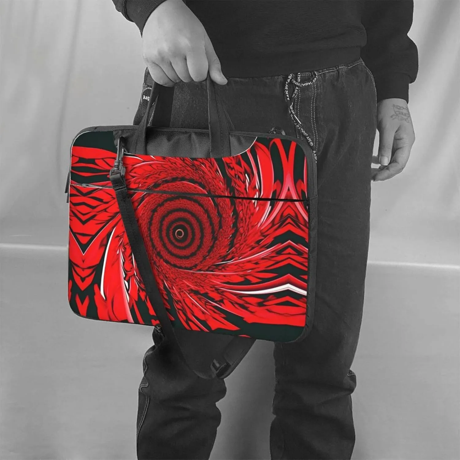 Red Wine Cellar Print Notebook Computer Protective Carrying Cover With Pocket,13 Inch Laptop Shoulder Bag