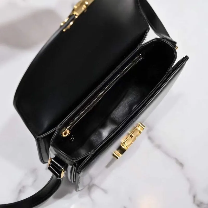 Saddle Repeat buyers Celine Bag BGMP0582 Don't miss it