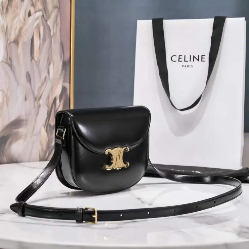 Saddle Repeat buyers Celine Bag BGMP0582 Don't miss it
