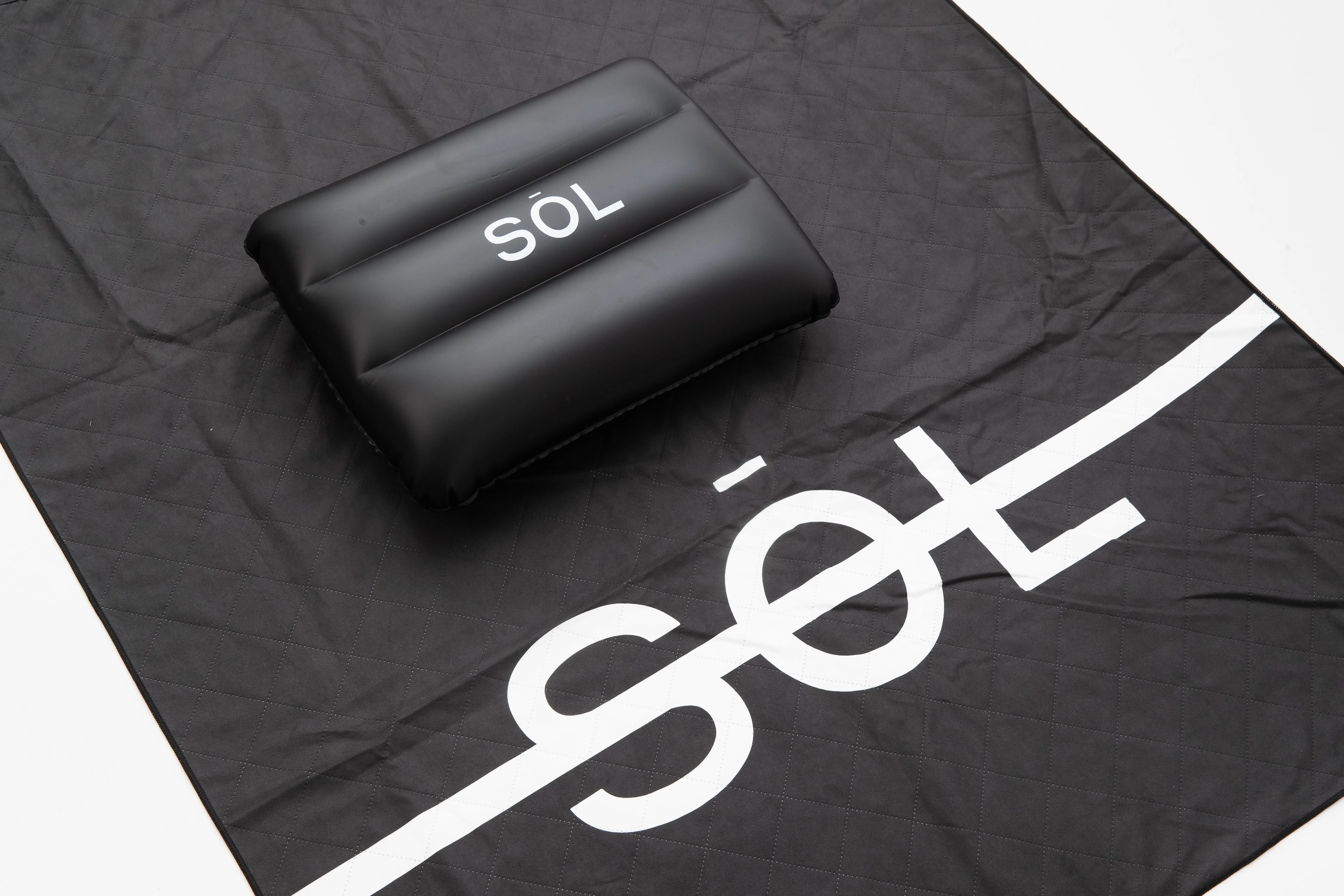SŌL Deluxe.