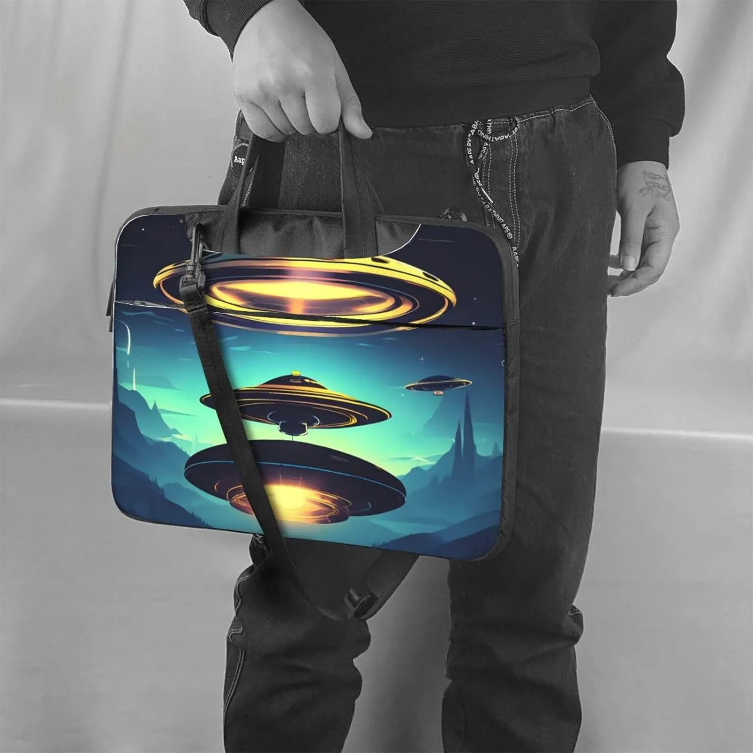 Spacecraft descend Ultra-thin portable shoulder laptop bag Stylish and Protective Shockproof soft lining