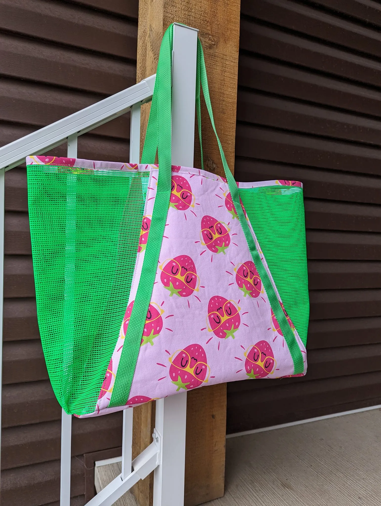 Taylor Beach Bag by UhOh Creations (Printed Paper Pattern)