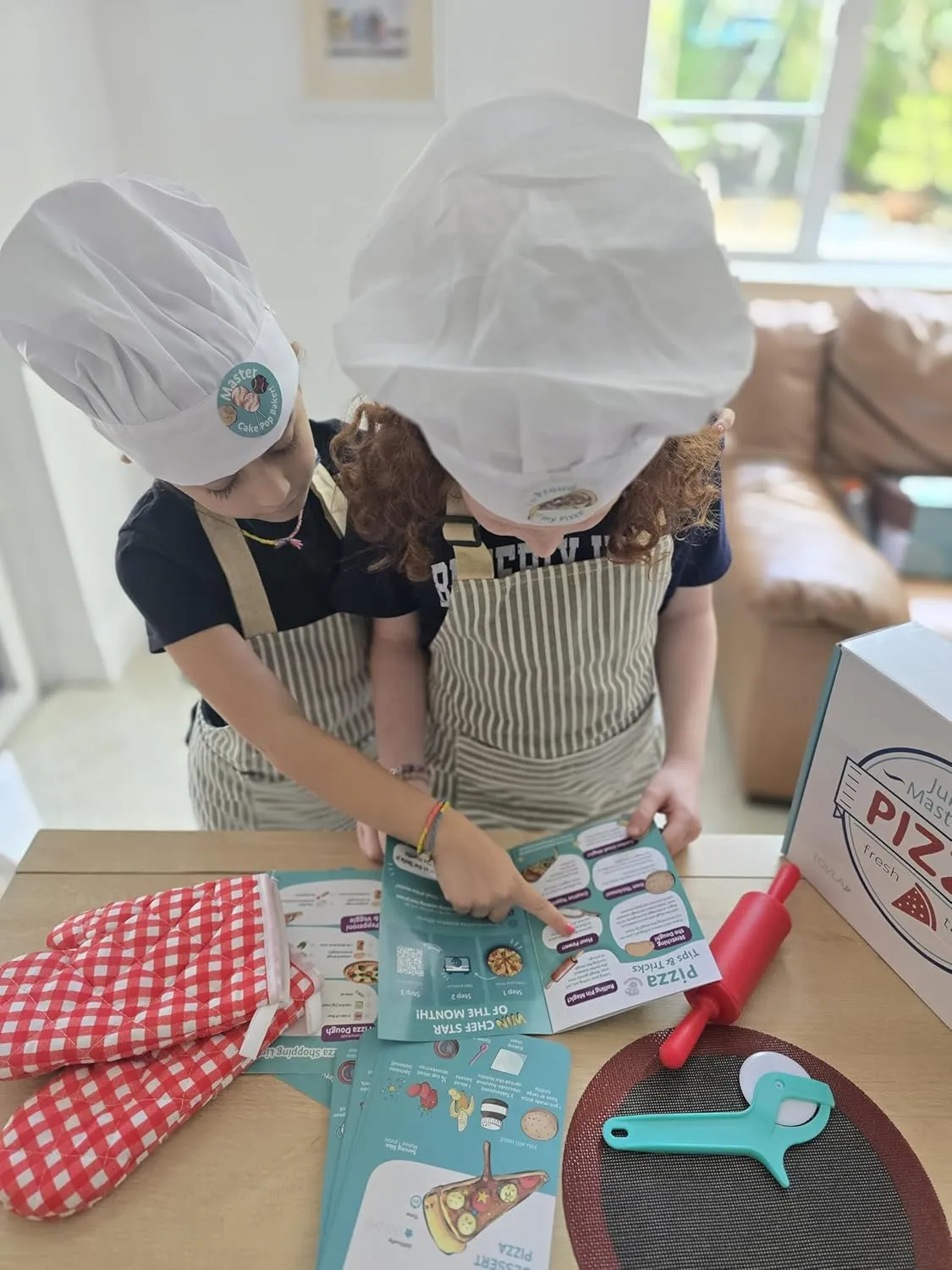 Tovla Jr. Ultimate Real Pizza Cooking Kit for Kids – Fun DIY Baking Set, STEM Activity for Ages 4 , Visual Learning Pizza Tools, Great Gift for Young Chefs