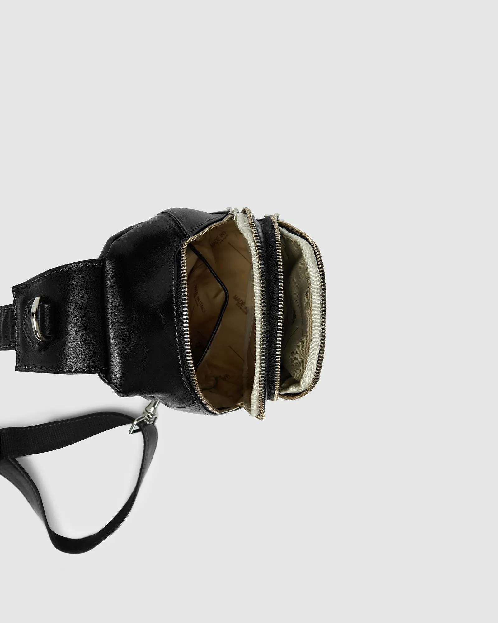 Valerio Black - Leather Sling Bag