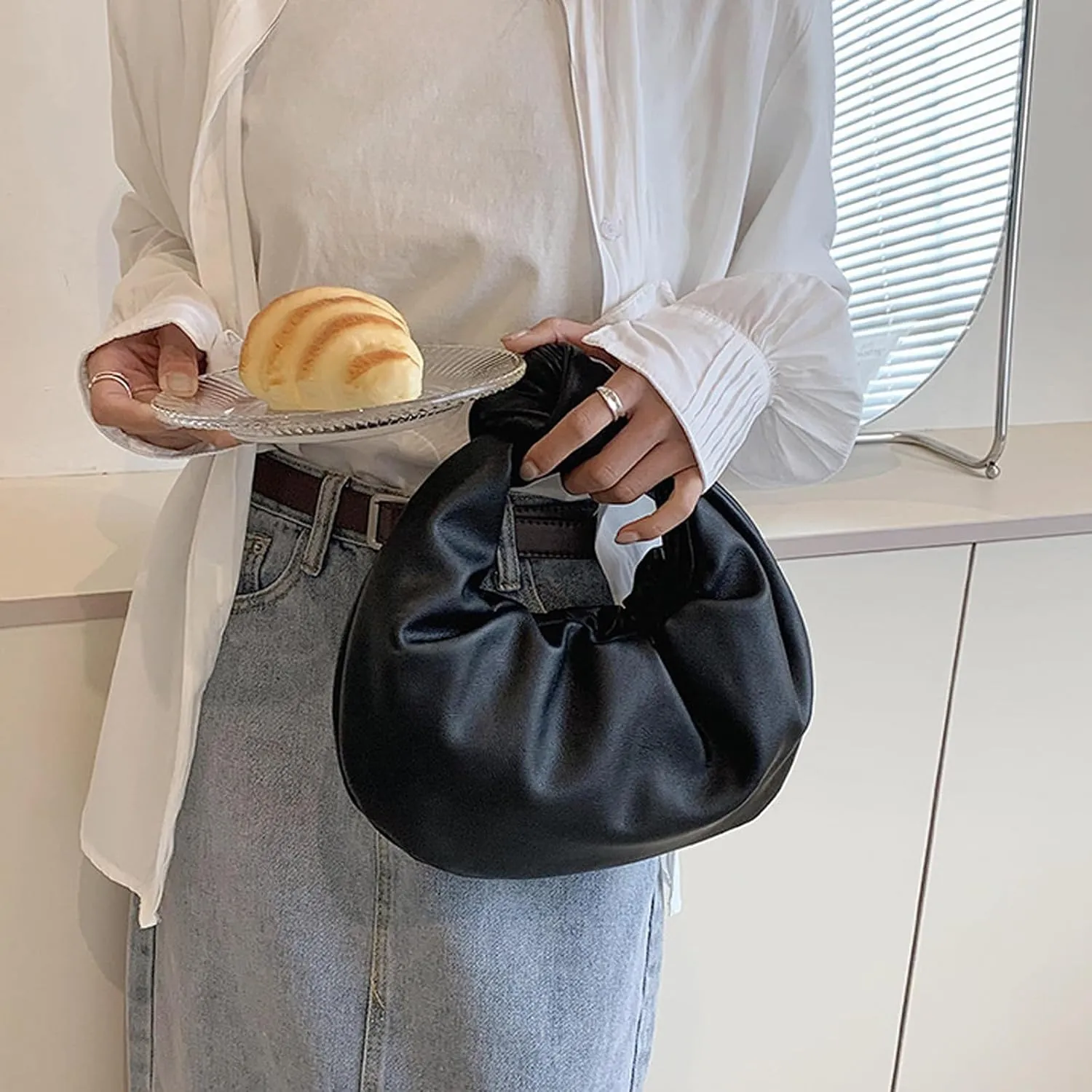 Women's Wrinkled Leather Cloud Shape Knotted Handbag Fashion Y2K Dumpling Underarm Hobo Clutch Purse for Party Shopping (Purple)